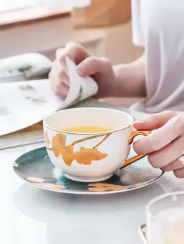 Kemik Çini Kahve Fincanları fincan tabağı seti Avrupa Lüks Zarif Seramik Çay Fincanı Yemek Tatlı Tabağı Demlik Öğleden Sonra Çay Partisi Ev