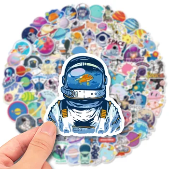 100 adet Süper Sevimli Astronot Uzay Karikatür Çıkartmalar Çocuklar için Su Geçirmez Vinil Uzay Gezgini Çıkartmalar DIY Dekorları Gençler Odası için