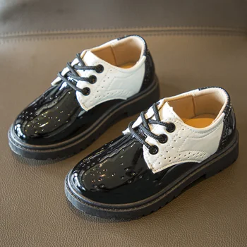 Yeni Siyah Yumuşak Taban Kız deri ayakkabı Okul Performansı Moda deri ayakkabı Düğün Erkek Çok Yönlü erkek ayakkabıları