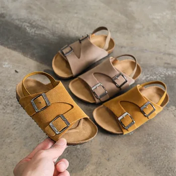 Nubuk Deri Sandalet Çocuklar Kahverengi Mantar Ayakkabı Çift Metal Toka Ayarlanabilir Sandalet Erkek Kız plaj terlikleri Açık Bebek Ayakkabıları