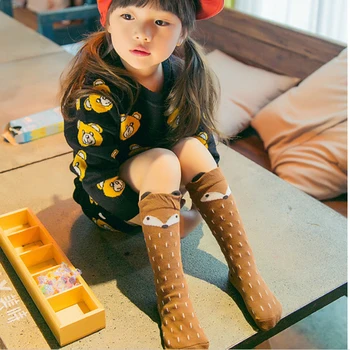 Çocuklar Bebek Kız Diz Çorap 2018 Yeni çocuk Çorap Sevimli Uzun Pamuklu Çocuk erkek okul çorap Çizgili Spor Çocuk Bacak Sıcak