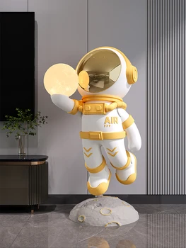 62cm Büyük İniş ışık Lüks Ev Dekorasyonu Astronot Heykeli Oturma Odası Dekorasyon Ev Aksesuarları Figürü Heykeller Figürler