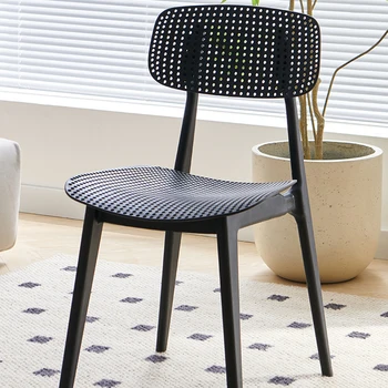 Cafe Restaurant İskandinav Sandalyeler Oturma Odası Ziyafet Lüks Sırt Desteği Şezlong Siyah Şezlong Rotin Modern Mobilya WXH35XP