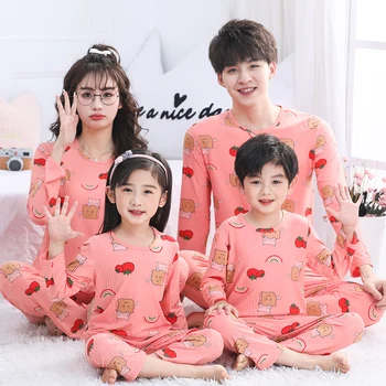 Bebek aile pijamaları Aile Bak Gökkuşağı Kedi Pijama Eşleşen Aile Pijama Çiftler Gece Kıyafetleri Anne Çocuk Giyim Seti