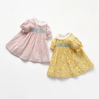 Bebek Kız Elbise 2023 Yaz Vintage Prenses Ruffled Kısa Kollu O-boyun Sarı Pembe Çiçek Etek Bebek Çocuk Çocuk Pamuklu Bez