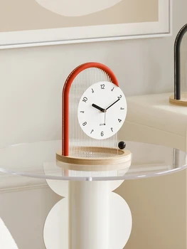 Moda Masa saati Reloj de Mesa Ev Dekorasyon Masa Süsü Yatak Odası için Saat HorSilent Kuvars Mekanizması Akülü Klok