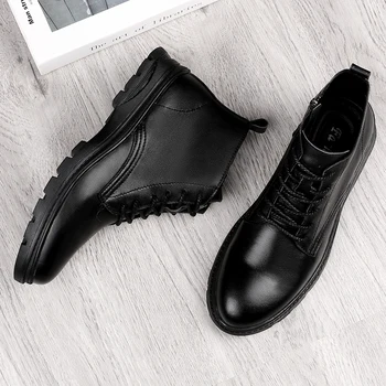 Erkek Botları erkek ayakkabısı Moda Siyah Çizmeler Yuvarlak Ayak Lace Up erkek ayakkabısı Kaymaz Yüksek Top Ayakkabı Erkek Botları Klasik Motokros Botları