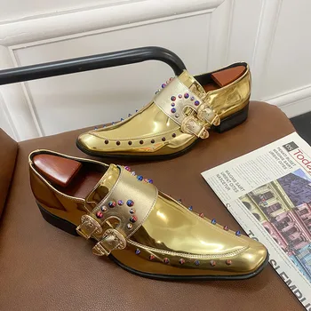 Marka Moda Altın Glitter Deri Taklidi Erkekler Chelsea Ayakkabı Boyutu 46 Sivri Lüks tasarım ayakkabı Erkekler Çiftler Elbise Ayakkabı