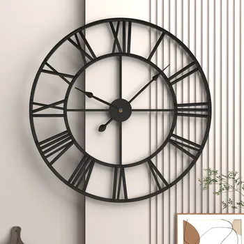 Minimalist duvar saati Retro Metal Sessiz Büyük duvar saati Oturma Odası Dekorasyon Romen Rakamları duvar saati Modern Tasarım