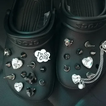 Lüks Rhinestone Croc Takılar uğurlu perçin Crocs Metal Zincir Moda Bahçe ayakkabı tokası Croc Aksesuarları Kızlar için Hediye