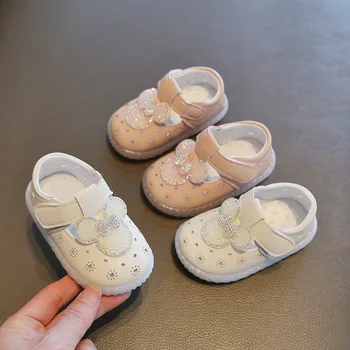 Çocuklar Yaz Prenses Küçük deri ayakkabı Baotou Sandalet Yumuşak Tabanlı Bebek Ayakkabıları Prewalker Nefes çocuk ayakkabıları Yenidoğan
