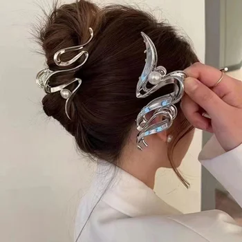 Minimalist Büyük Metal Saç Pençe Düzensiz Dalga Tokalar Altın Gümüş Kapmak saç tokası Tokalarım Kadınlar Basit saç aksesuarları