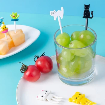 6/10 Adet Mini meyve çatalı Karikatür Çocuklar Tatlı Meyve Kürdan öğle yemeği için bento Aksesuarları Parti Cadılar Bayramı Dekorasyon