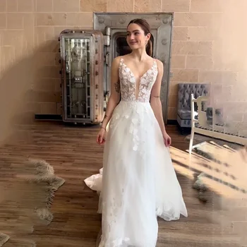 Seksi Derin V Yaka A-Line düğün elbisesi Spagetti Sapanlar Illusion Aplike Backless gelin kıyafeti Sweep Tren Vestidos De Novia