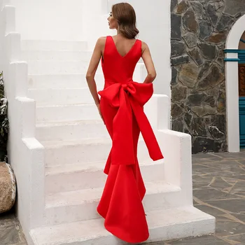 Patchwork Gazlı Bez V Yaka Yay Düzensiz Ünlü Elbiseleri Bayanlar Kolsuz Akşam Partisi Törenlerinde Moda Uzun Kırmızı Robe De Soiree