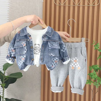 Bebek Bahar Giysileri 2023 Kore Moda Karikatür Rahat Kot Ceket + T-shirt + Sweatpants Erkek Kıyafet Seti Çocuklar Bebes Eşofman