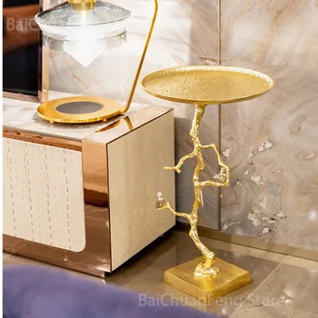 İtalyan sehpa yaratıcı altın ışık lüks kanepe yan sehpa oturma odası mobilya küçük köşe yan masalar düşük masa